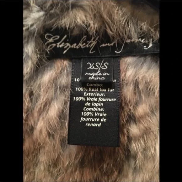 Elizabeth and James knit Rabbit - Picture 2 of 3